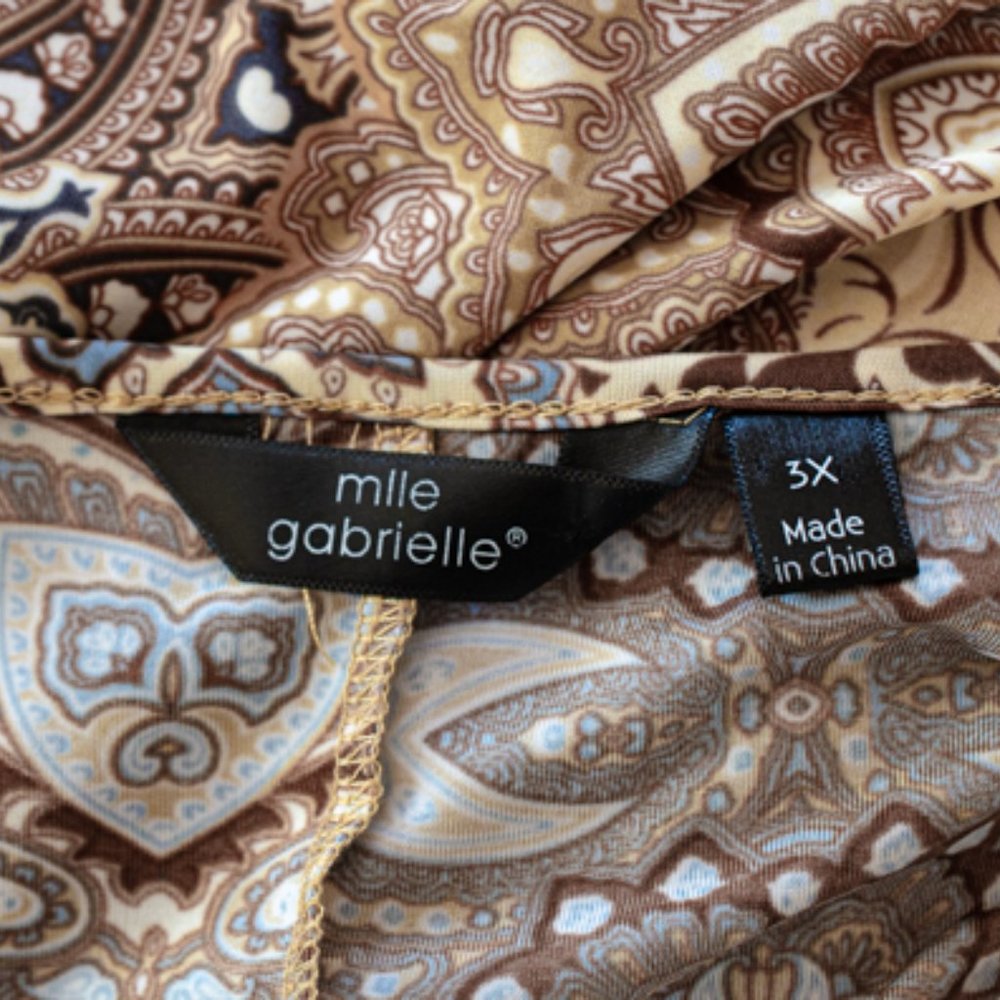 Mlle Gabrielle Floral Paisley Boho stretch Dress - Picture 4 of 5